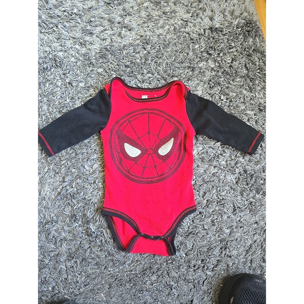 MARVEL ONE PIECE SPIDERMAN INFANT‎ 3-6 MONTHS PREOWNED